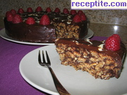 снимка 12 към рецепта Шоколадово-бисквитена торта