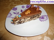 снимка 14 към рецепта Шоколадово-бисквитена торта