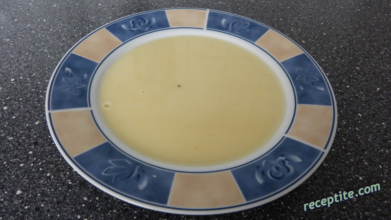 Снимки към Крем-супа с картофи и аспержи