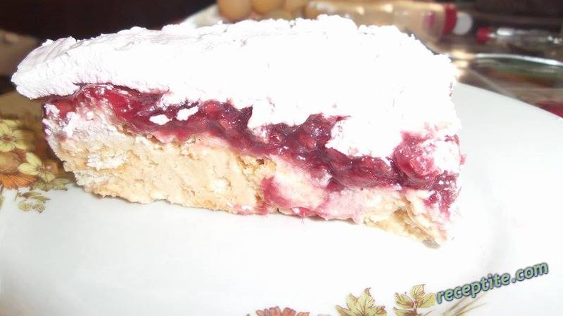 Снимки към Плодово бисквитена торта