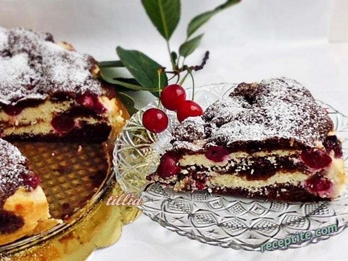 Снимки към Шоколадов сладкиш с извара, кокос и вишни