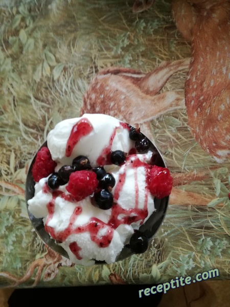 Снимки към Домашен сладолед с тиква Мери