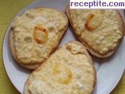 снимка 11 към рецепта Филийки със сирене и яйце