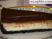 снимка 2 към рецепта Черно-бял сладко-солен тарт (без печене)