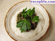 Оризен качамак със сос от мариновани гъби
