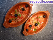 снимка 1 към рецепта Печено сирене с домати и маслини