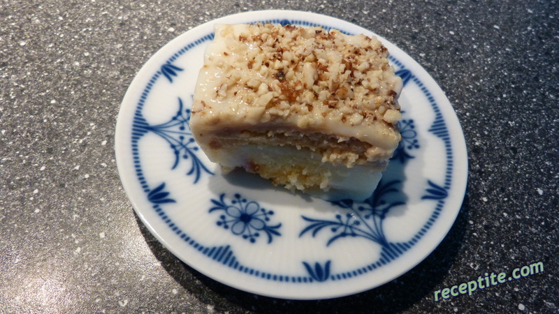Снимки към Бисквитена торта с руло