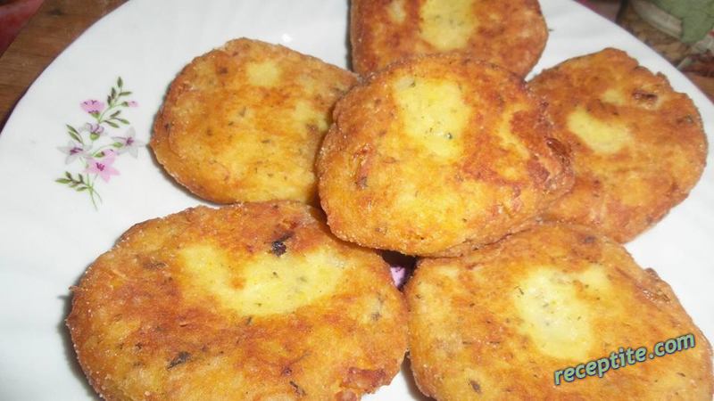 Снимки към Картофени кюфтета с кашкавал