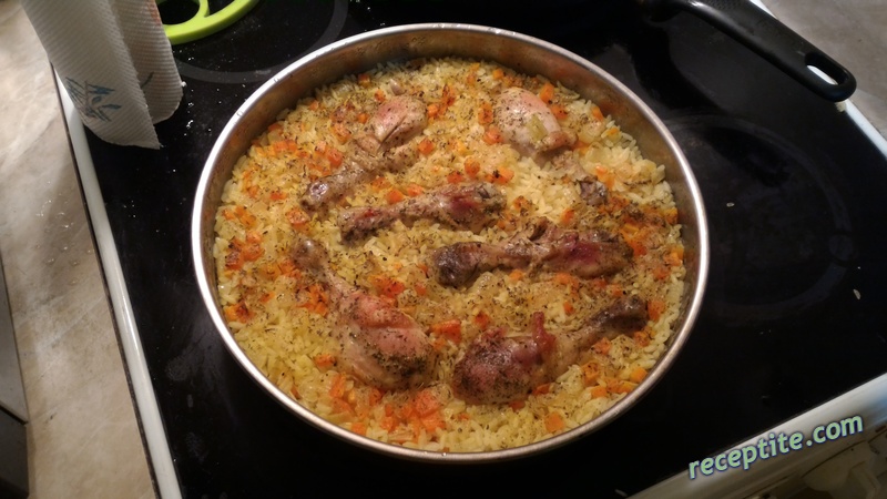 Снимки към Пиле с ориз на фурна