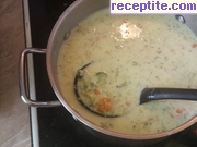 снимка 2 към рецепта Супа от броколи и картофи