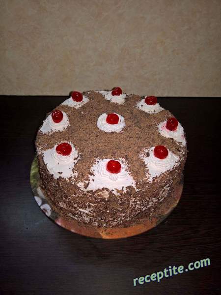 Снимки към Шварцвалдска черешова торта