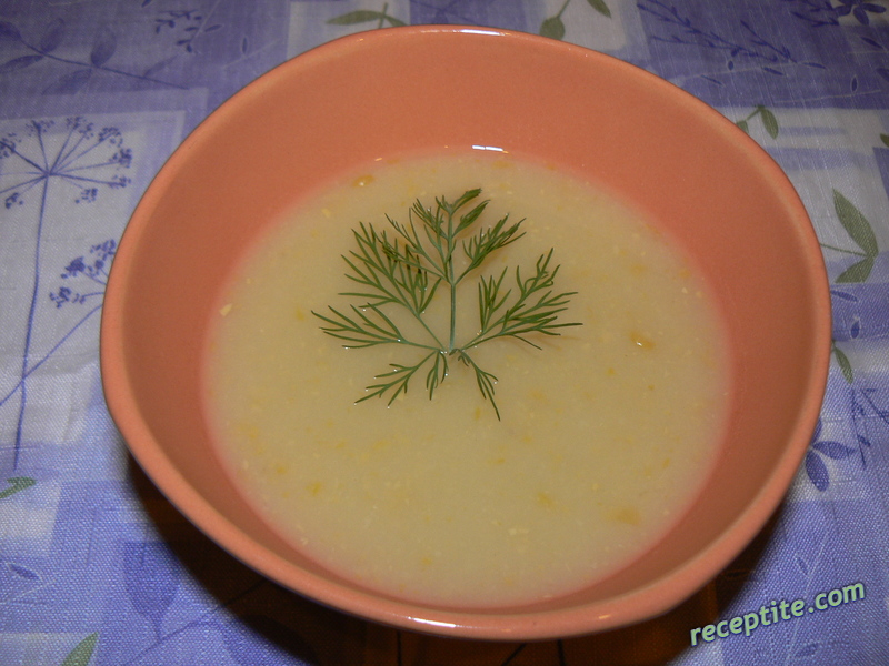 Снимки към Крем-супа с царевица