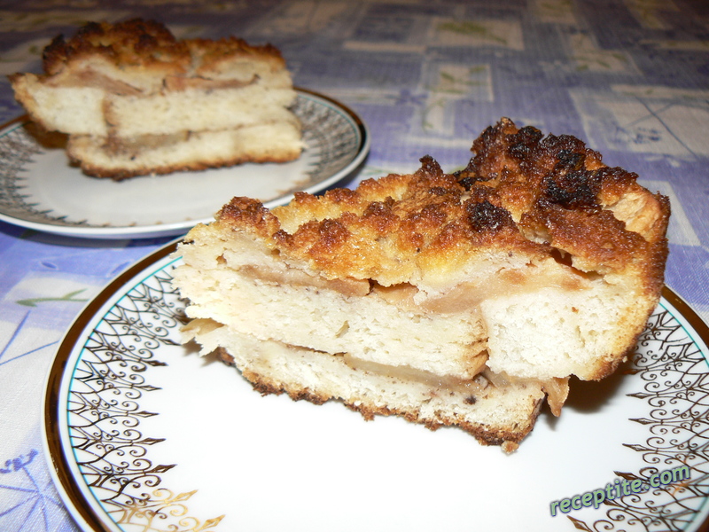 Снимки към Шарлота с ябълки и хляб