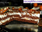 снимка 8 към рецепта Сочна торта с шоколад, ягоди и сметана