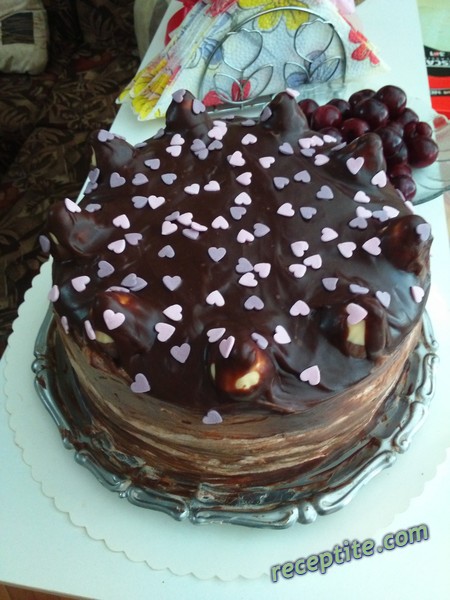 Снимки към Шоколадово-сметанова торта