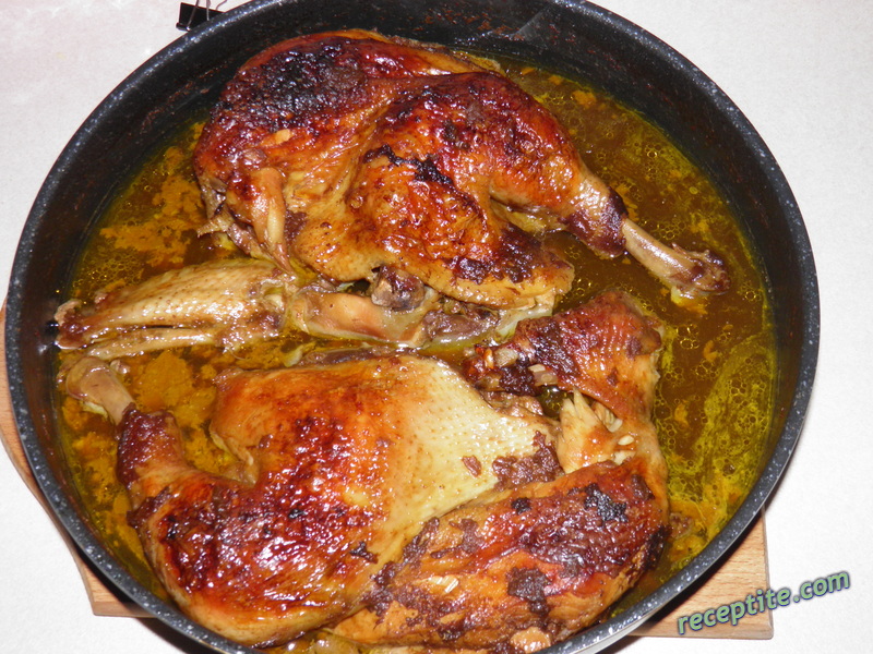 Снимки към Задушено-печено пиле със сос
