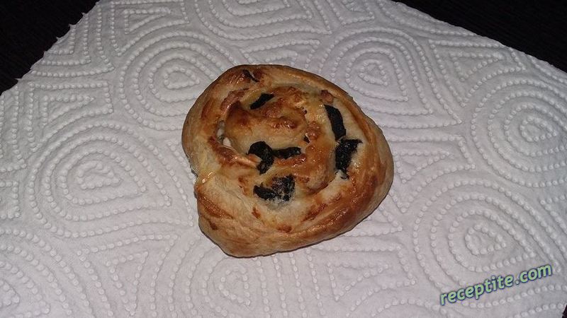 Снимки към Бутерки със сирене и маслини