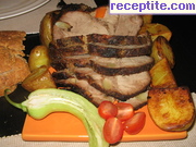снимка 1 към рецепта Шпиковано свинско месо
