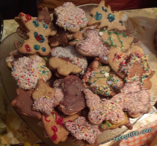 Снимки към Джинджифилови сладки