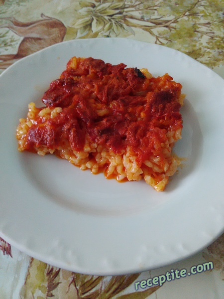 Снимки към Гювеч с ориз и червени домати