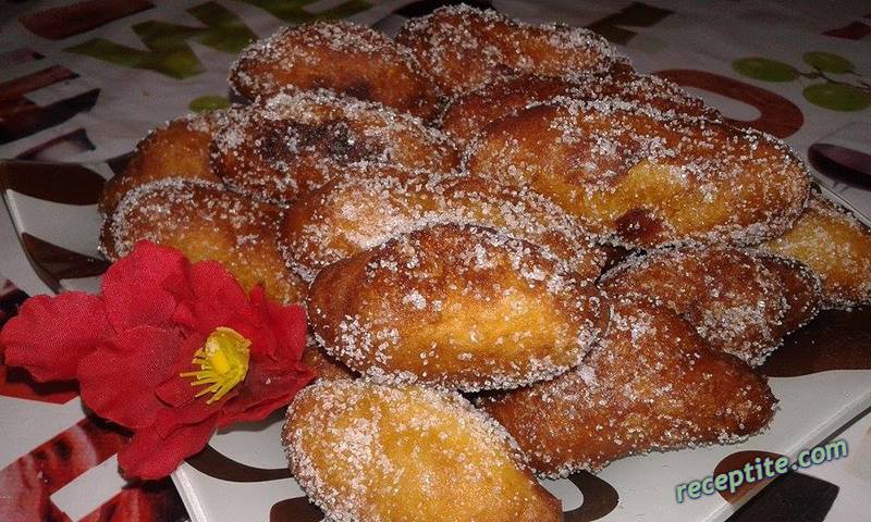 Снимки към Пухкави десертчета