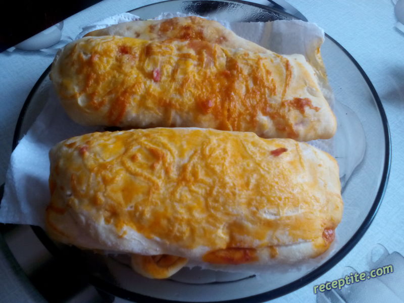 Снимки към Закуска с колбас