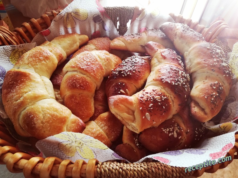 Снимки към Кифли по старинна рецепта