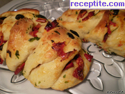 снимка 4 към рецепта Хляб с маслини и сушени домати