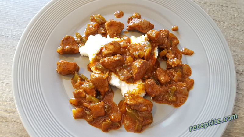 Снимки към Свинско с ориз и зеленчуци