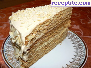 снимка 7 към рецепта Медена торта (Торт *Пчелкин дом*)