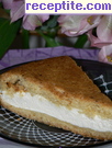 снимка 2 към рецепта Сладкиш с плънка от рикота и бадемово брашно