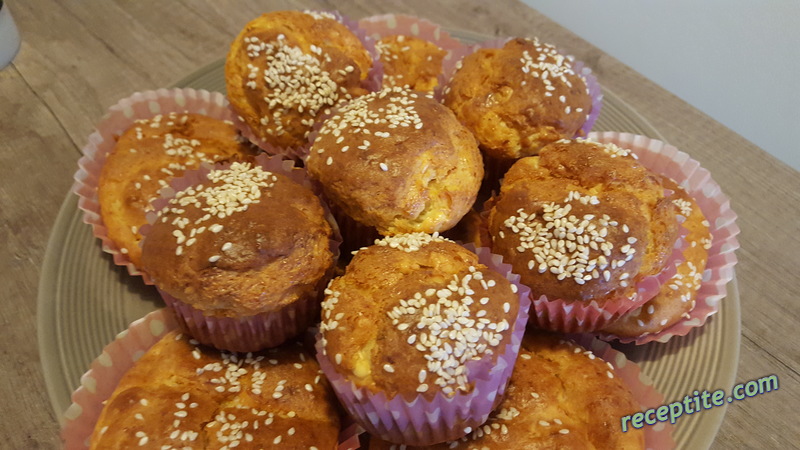 Снимки към Мъфини със сирене
