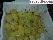 снимка 1 към рецепта Картофи с пащърнак на фурна