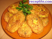 снимка 6 към рецепта Картофени кюфтенца с лук и сирене - II вид