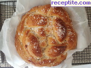 снимка 9 към рецепта Козунак на конци с помощта на хлебопекарна