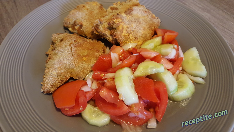 Снимки към Пилешки панирани гърди на фурна