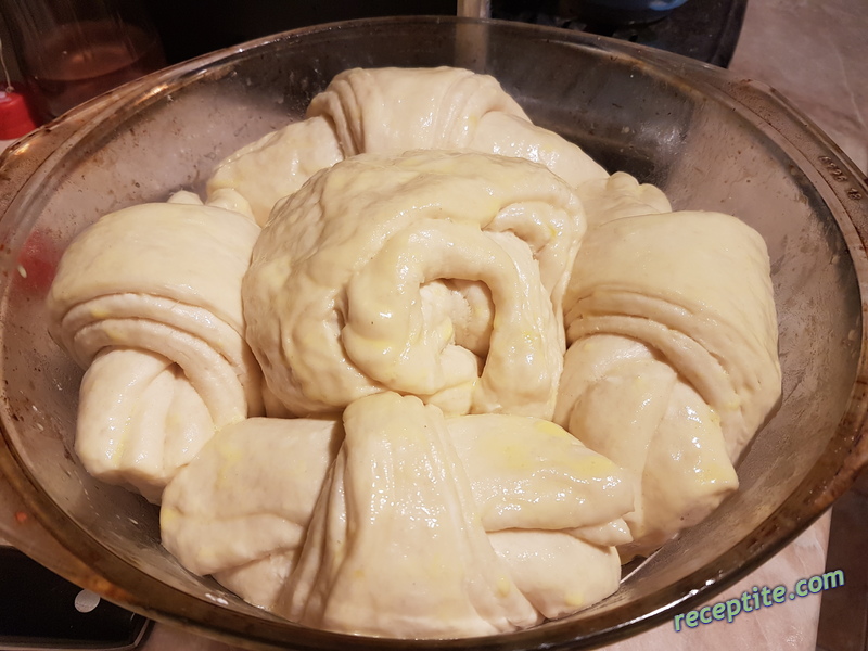 Снимки към Питка Цвете