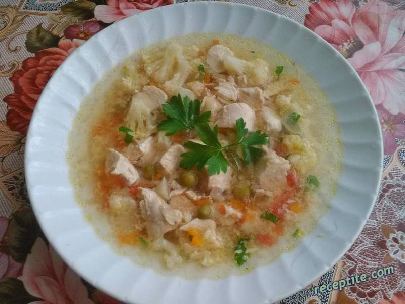 Снимки към Супа с пуешко и карфиол