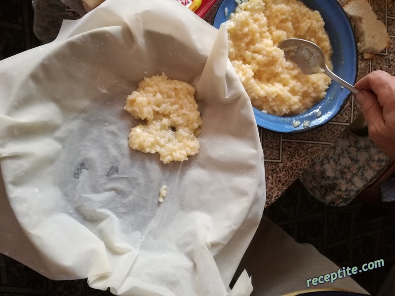 Снимки към Бърза родопска баница на тиган - 2 в 1