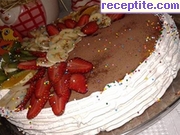 снимка 11 към рецепта Сметанова торта с плодове и лек крем