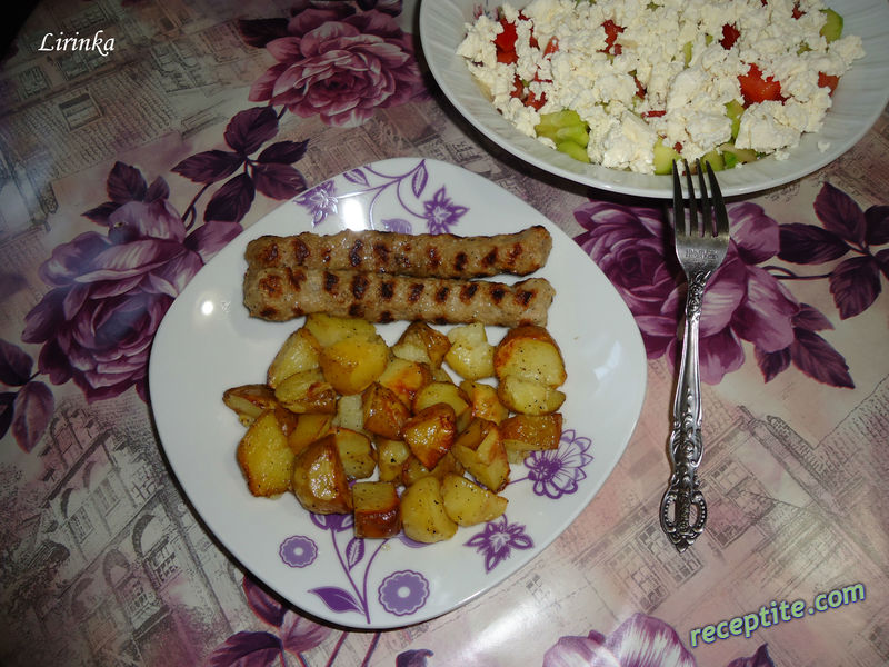 Снимки към Пресни картофи в тава