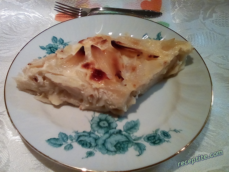 Снимки към Сладки макарони на фурна със сирене