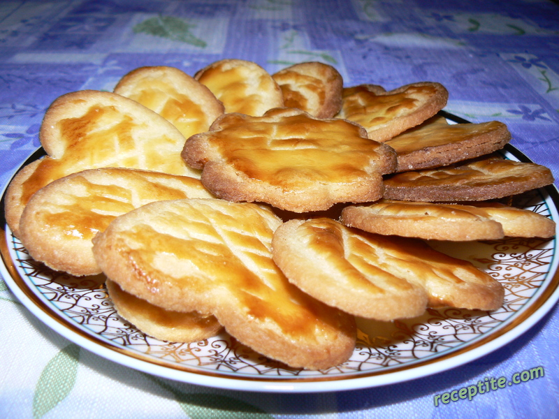 Снимки към *Слънчеви* сладки