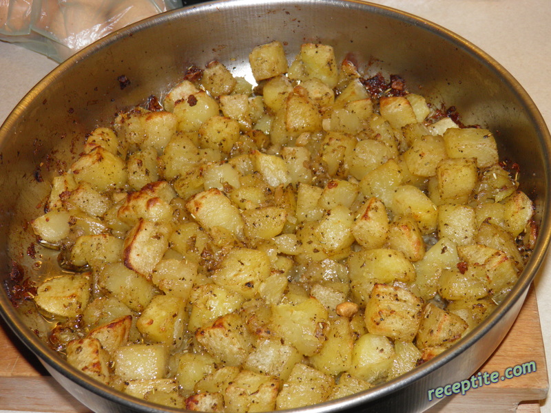 Снимки към Печени картофи на фурна