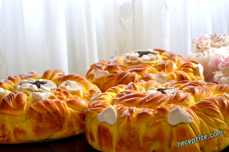 Снимки към Питка с прясно мляко