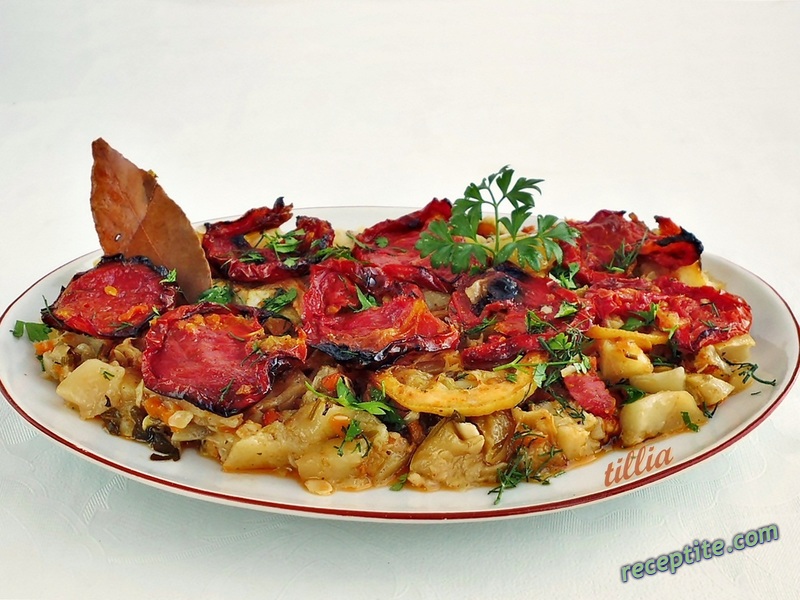 Снимки към Плакия с тиквички