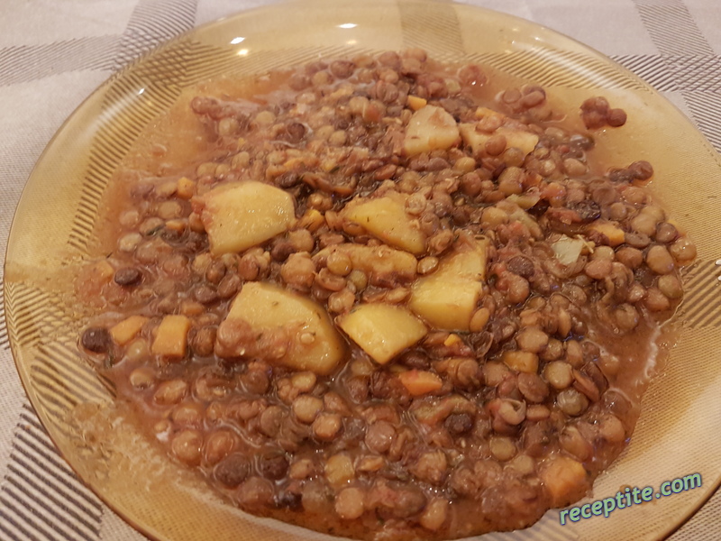 Снимки към Леща с картофи