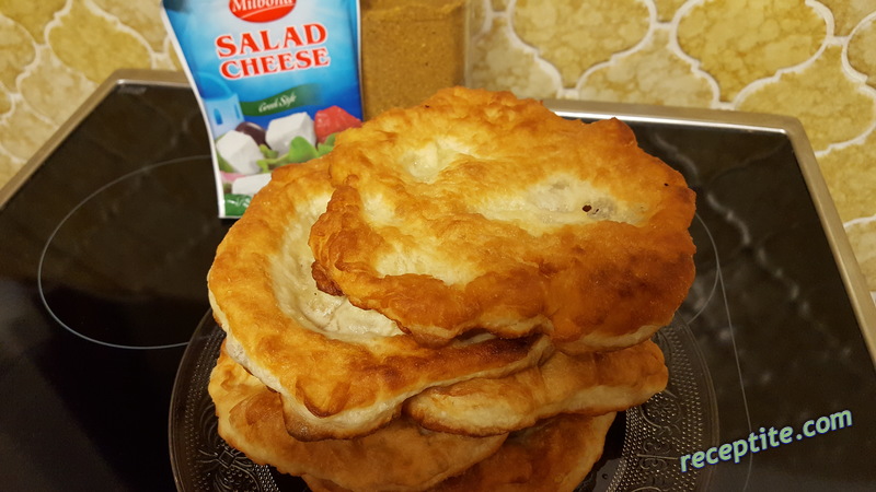 Снимки към Скопски мекици