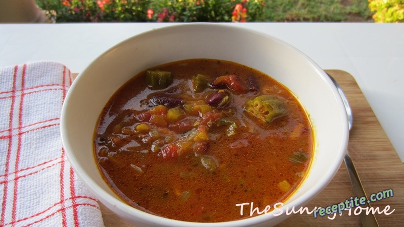 Снимки към Лятна супа с бамя и червен боб