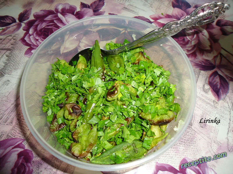Снимки към Печени люти чушки